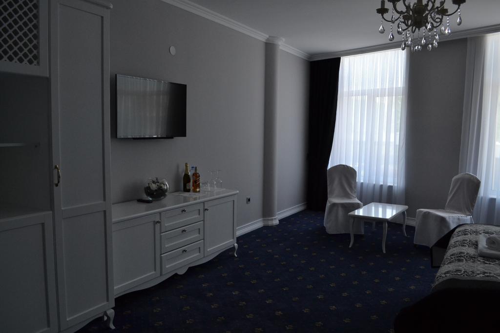 Hotel Emi Στρώμνιτσα Εξωτερικό φωτογραφία