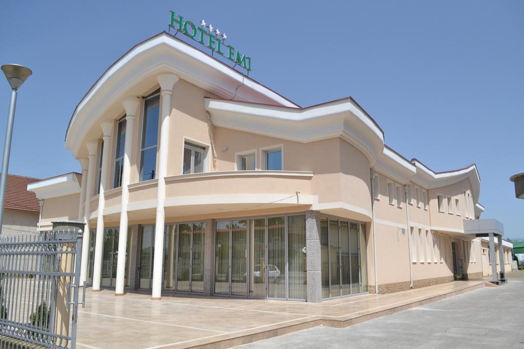 Hotel Emi Στρώμνιτσα Εξωτερικό φωτογραφία